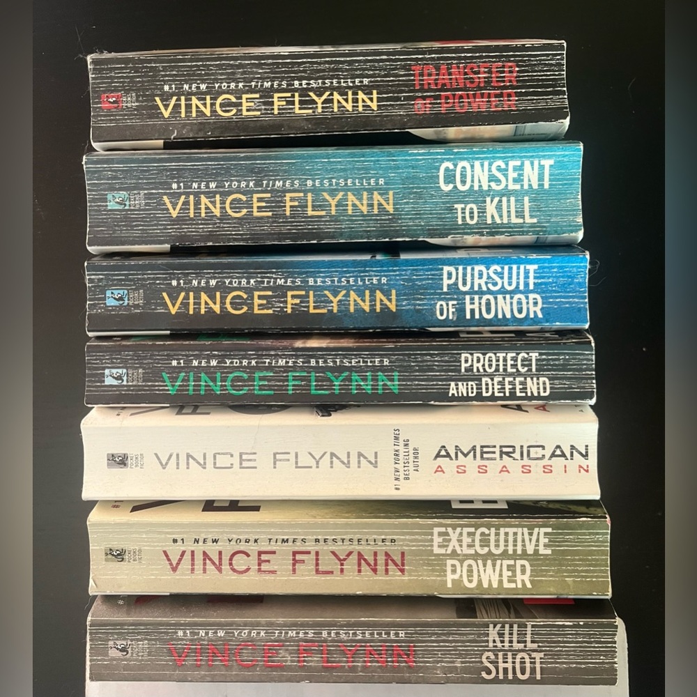 Vince Flynn 7 Book Bundle
